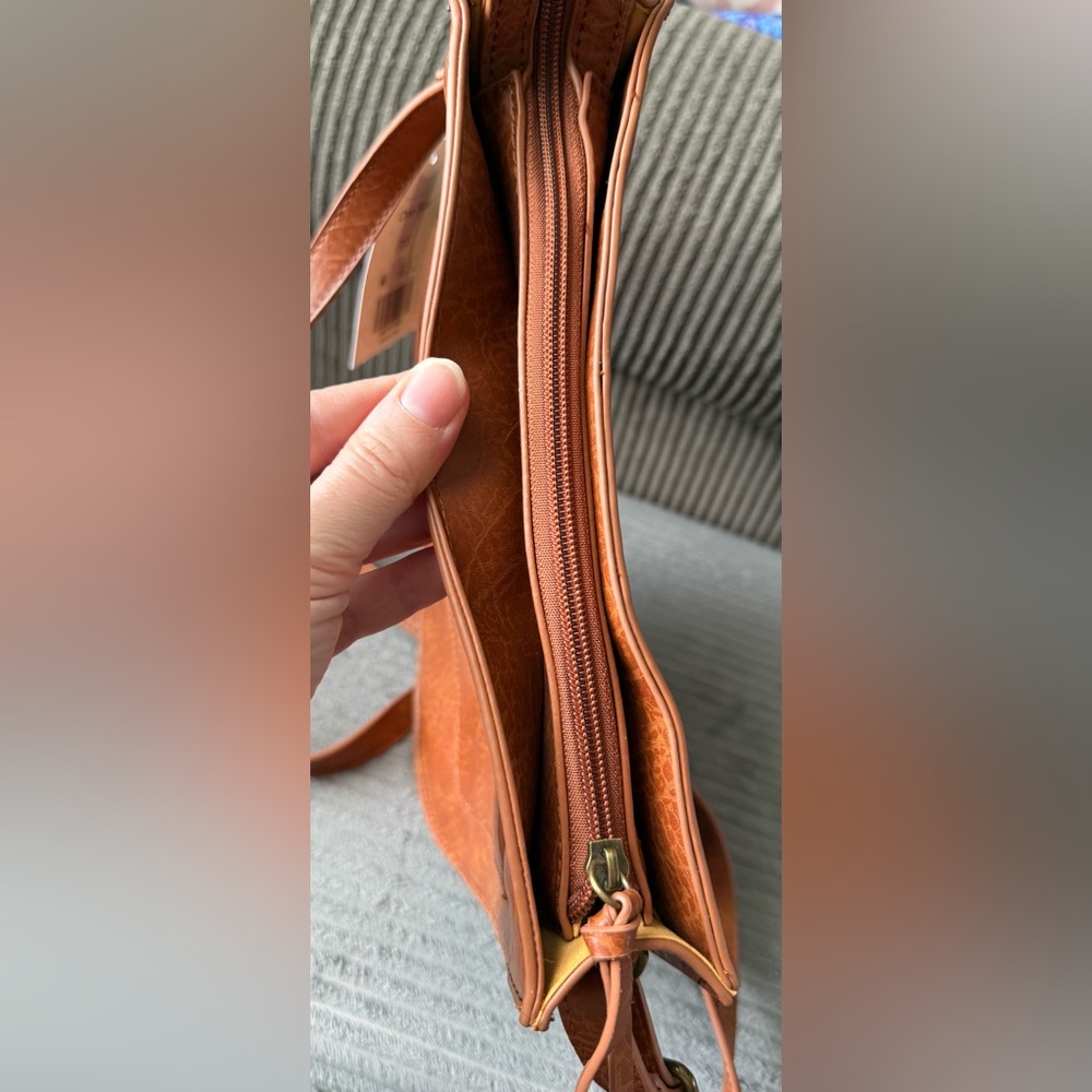New Wonderly Patchwork Crossbody Bag Brown Vegan Leather - Picture 7 of 10